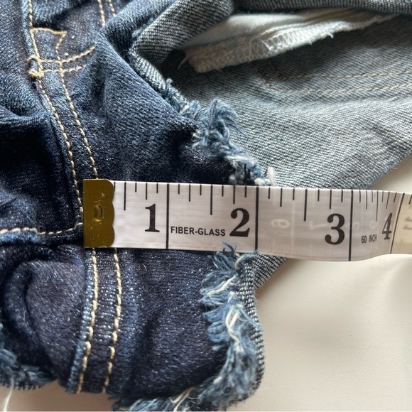 American Eagle Stretch frayed hem size 8 - Picture 10 of 10